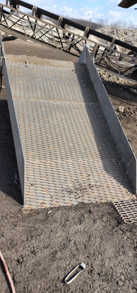 Services 20230302 1103505117034434223809885