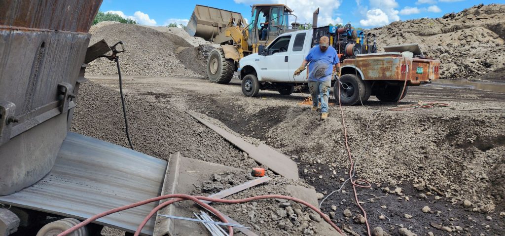 Services 20230815 1302471622282757515332513